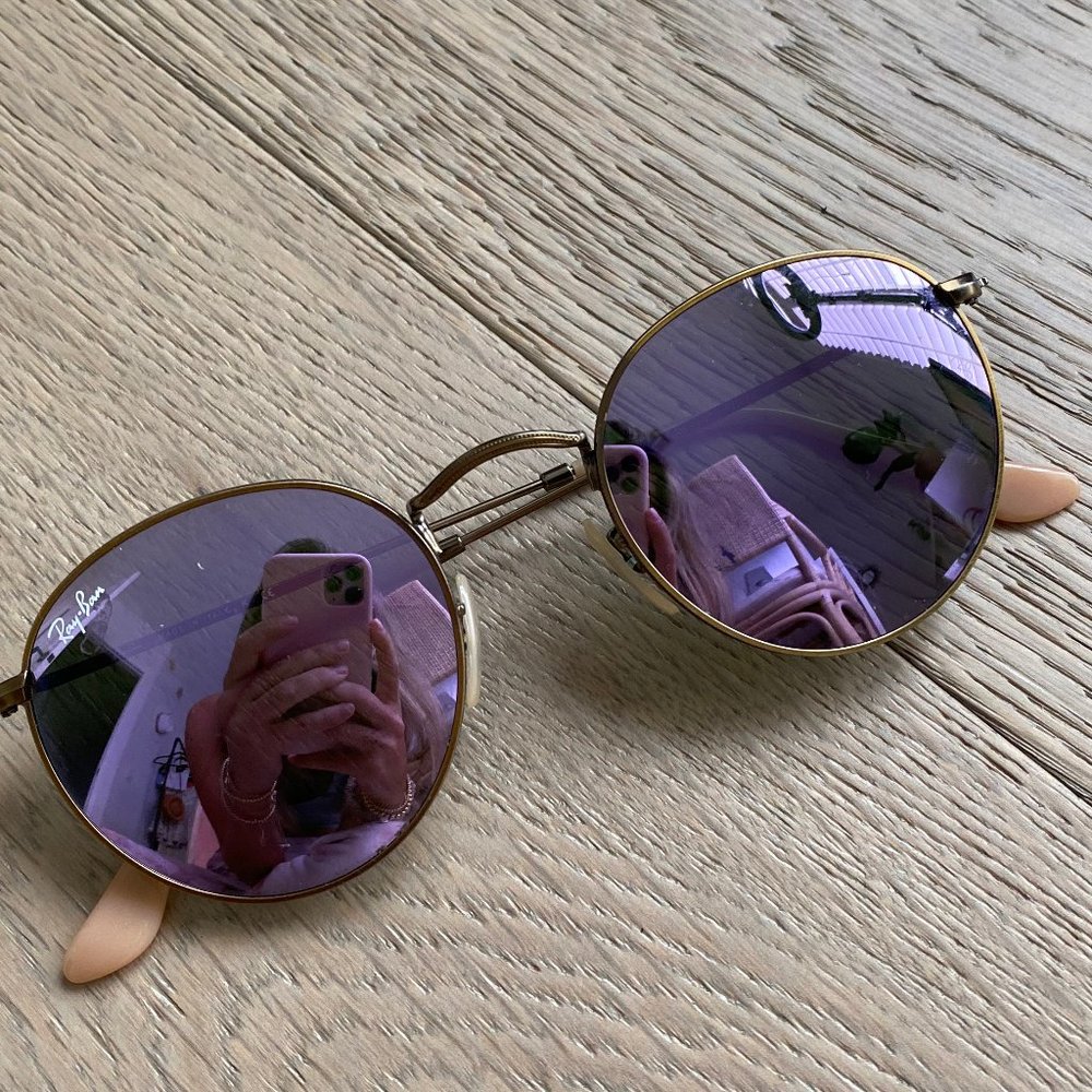 round purple raybans
